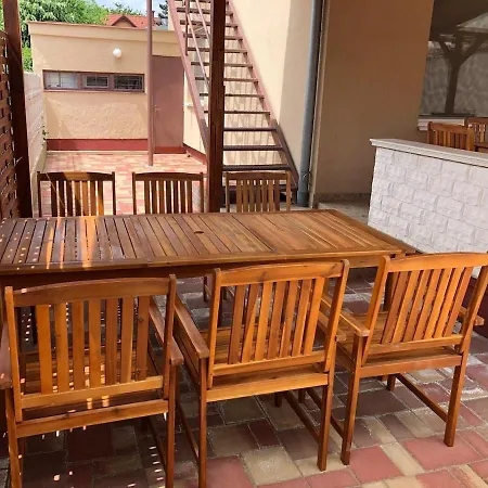 דירה Rozsa 15 Vendeghaz